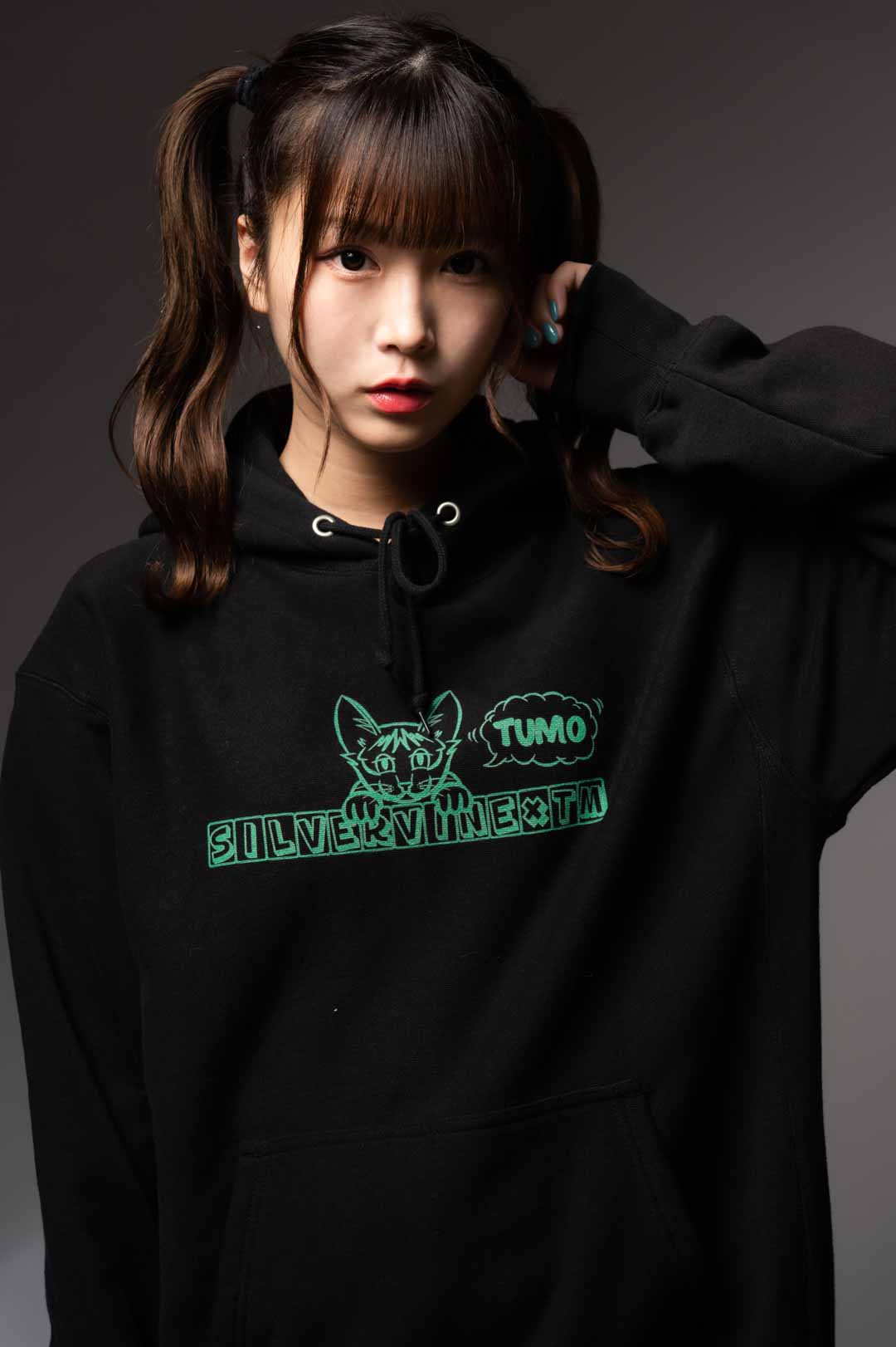 TUMO HOODIE